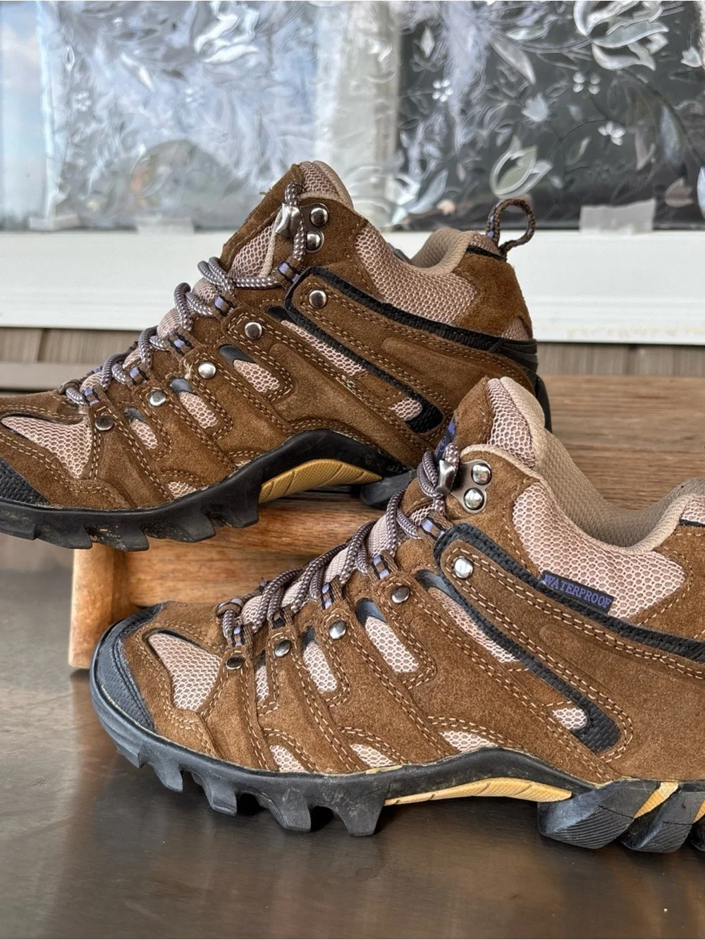 RedHead Brown Suede Kids Trail Boots